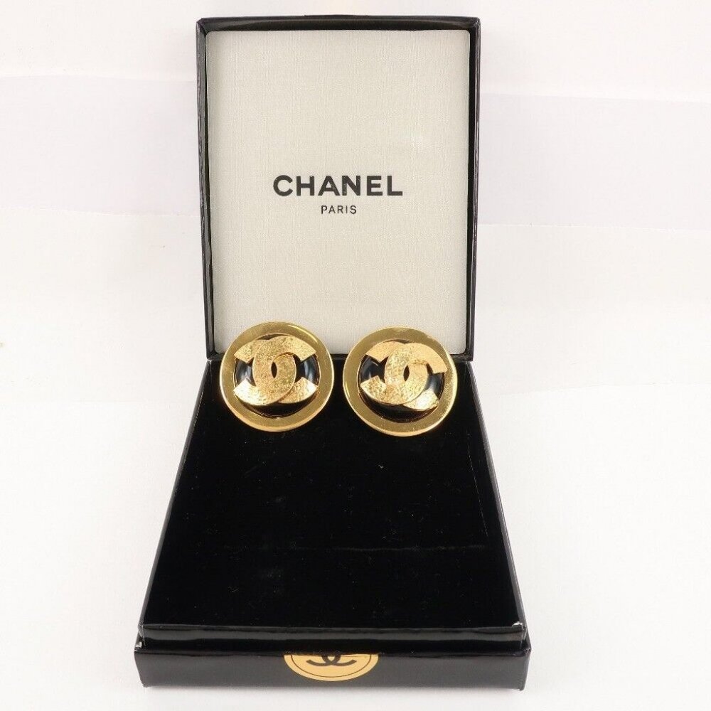 CHANEL COCO Mark Earring black Plated Gold Women - Picture 2 of 6
